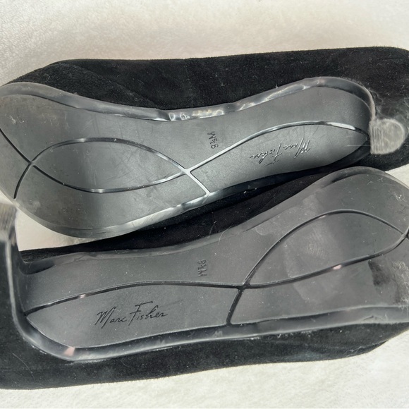 Marc Fisher black platform suede heels EUC - Picture 4 of 6